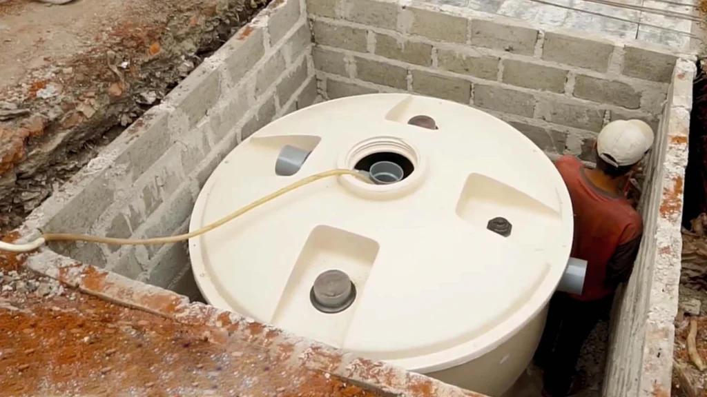 Alasan bio septic tank wajib diisi air hingga penuh saat pemasangan