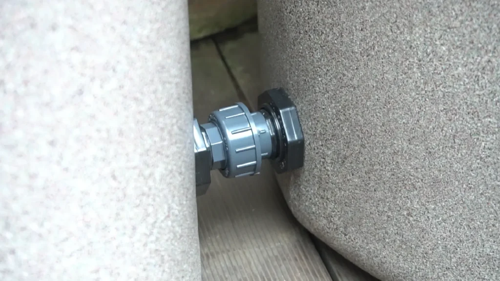 Panduan menggabungkan dua toren tangki tandon air